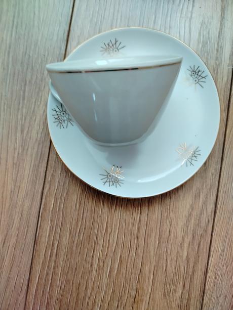 Vintage porcelánová šálka s tanierikom, 