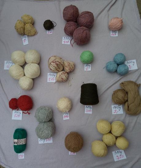 Zbytky vlny, aj jednotlivo,