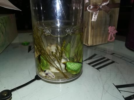 Zaujímavý pohár s dvojitym dnom,