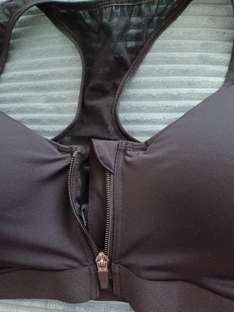 Vystužená športová podprsenka, 80c