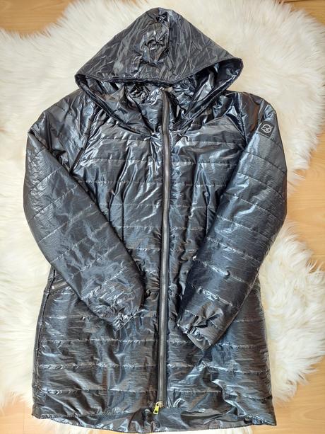 Prechodná bunda, 38