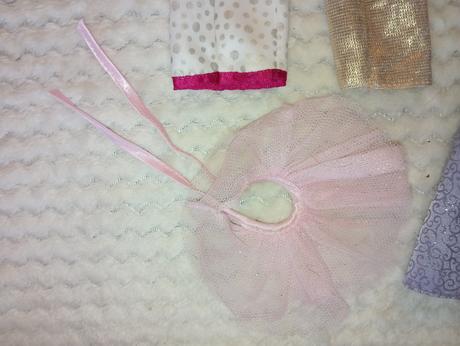Oblečenie pre barbie 7894560, 