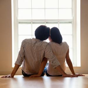 Názory na rozhodnutie mladého páru založiť si rodinu