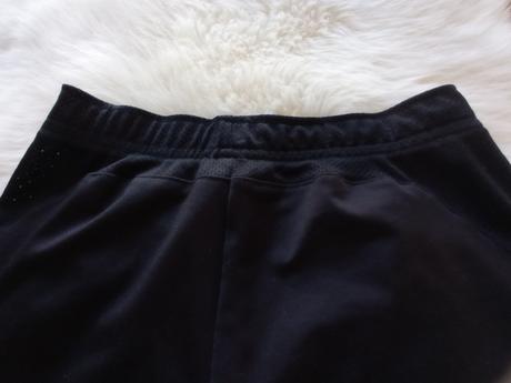 Funkčné športové kraťasy-šortky elastické 8-9rokov, decathlon,146
