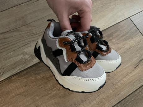 Štýlové tenisky, 20