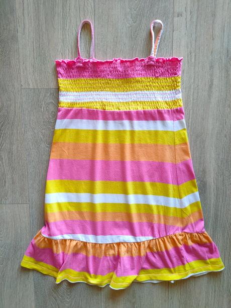 Dievčenské šaty zn.f&f, 6-7 r., veľ.122, f&f,122