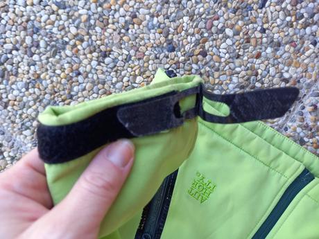 2x softshellová bunda, s