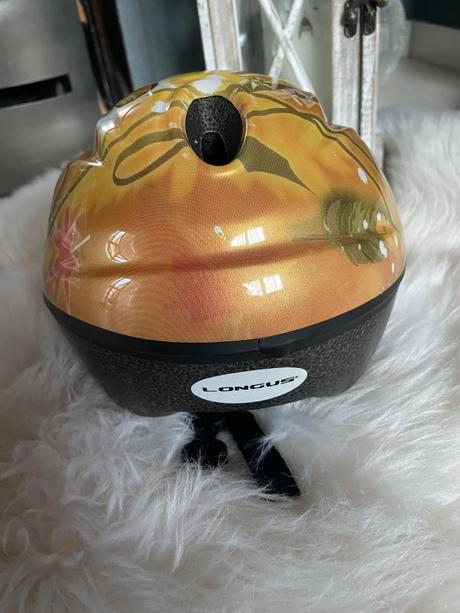 Cyklisticka prilba longus, s