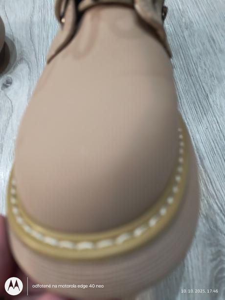 Topánky , cena s poštou, 39