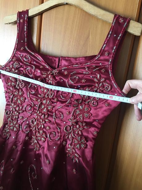 Spoločenské šaty, s