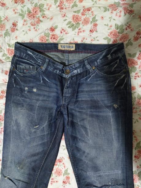 Rifle, tommy hilfiger,32