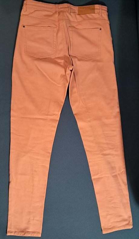 Bledoruzove rifle, esmara,38