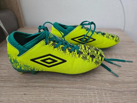 Kopačky umbro, 32