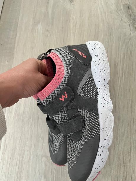 Tenisky nasuchovacky, 34