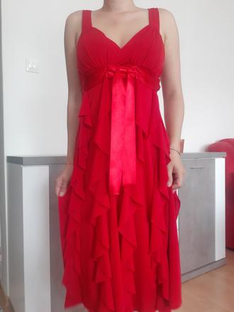 Červené šaty so strapcami, s