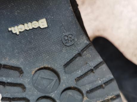 Zimne topanky bench, 35