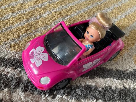 Auto pre menšie bábiky, 