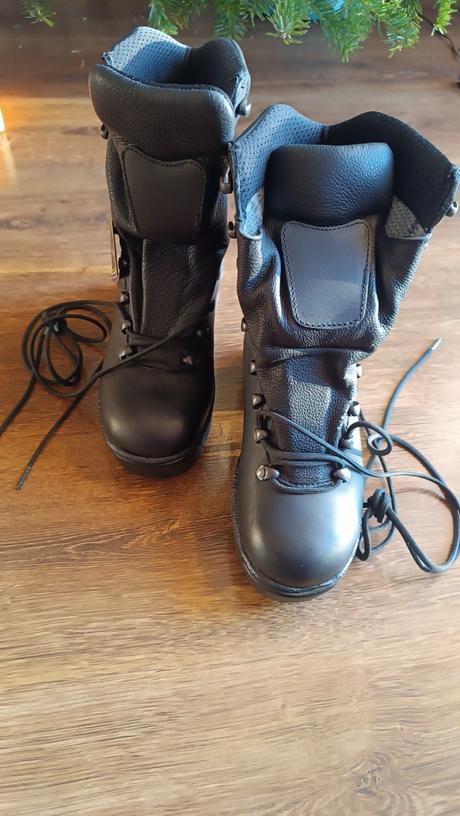 Goratexové zimné vojenské kanady, 23