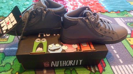 Prechodné topánky, authority,31