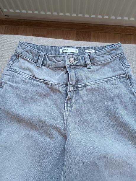 Baggy jeans/ rifle, house,32