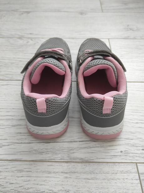 Predám tenisky č.33, graceland,33