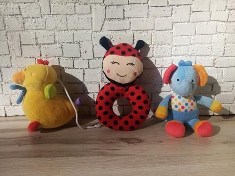 Detské prvé látkové hračky,
