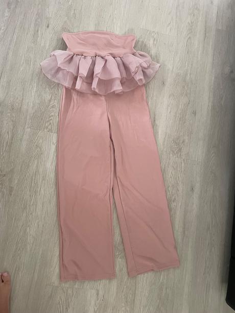 Nohavicový overal, 38