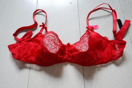 Podprsenka hunkemöller 80c, 80c