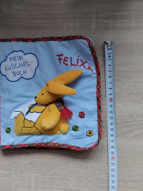 2x látkova knižka + hračka, 