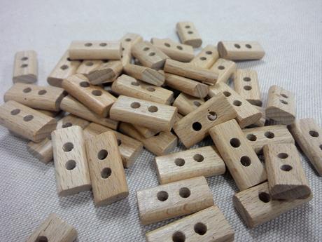 Drevený gombík 25 mm,