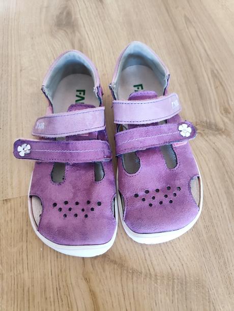 Fare sandálky, fare,32