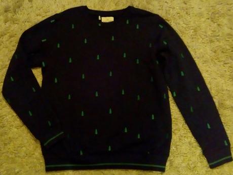 Mikina s vyšitými stromčekmi zn.lindex, lindex,164