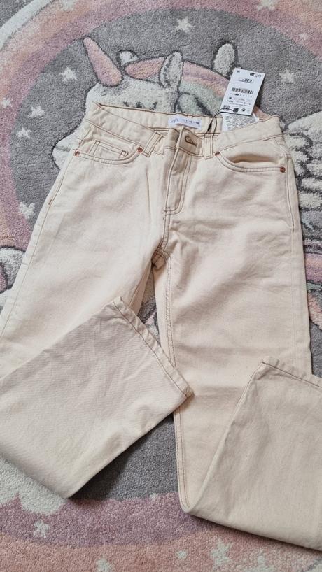 B3393 nohavice, zara,152