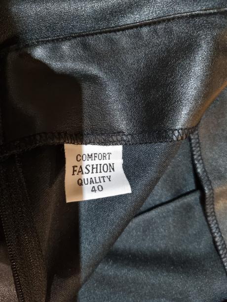 Kožená sukňa v top stave veľkosť m-l, l