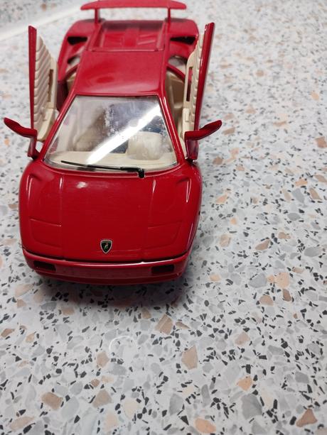 Autíčko lamborghini diablo, 