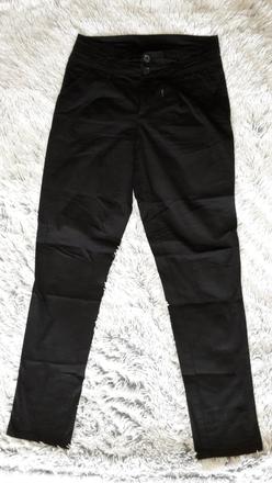 Elegantne nohavice do pasu zn.villa, 38
