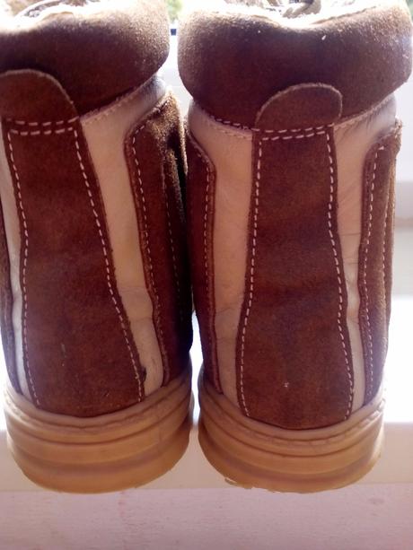 Kožené kotnikove topanky č.26, protetika,26