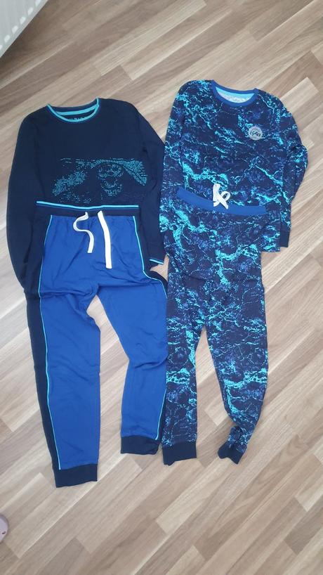 2x pyžamko play station, next,140