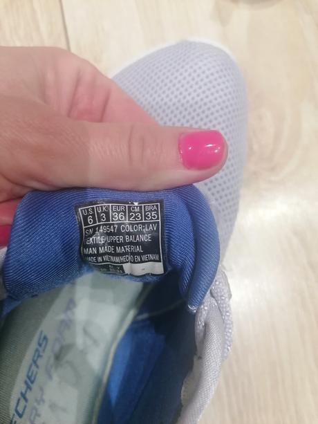Tenisky s kempchers, skechers,36