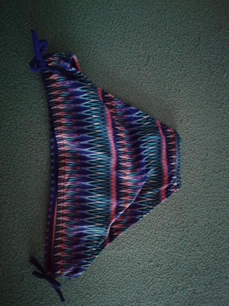 Dievčenské dvojdielne plavky., sanetta,152