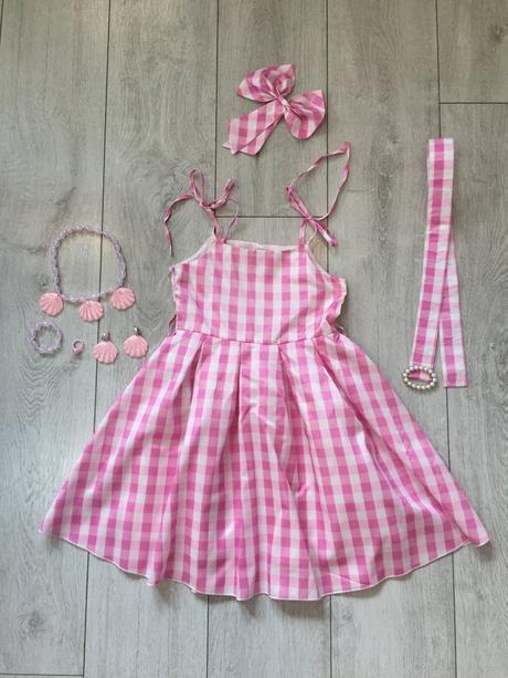 Dievčensky kostym barbie 4-6 rokov,