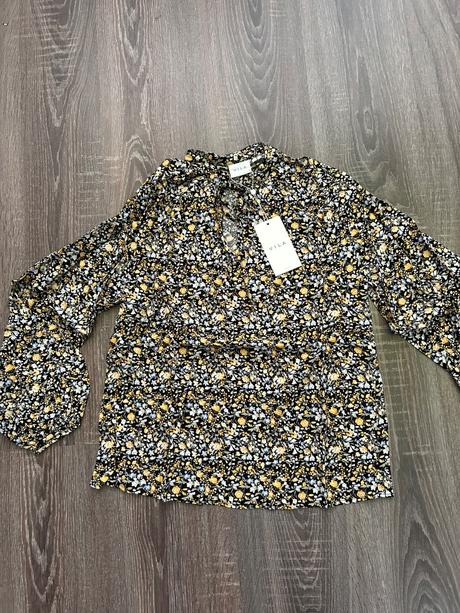 Vila nova damska kvetinova bluzka č.m, m