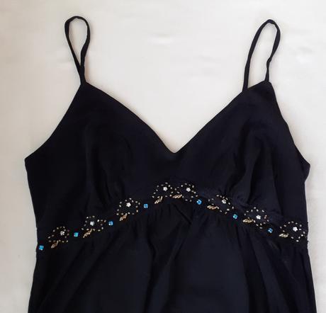 Elegantný čierny top, univerzálna veľkosť,