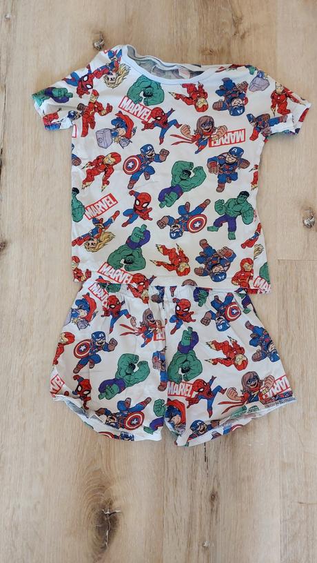 Pyžamo marvel hm, h&m,104