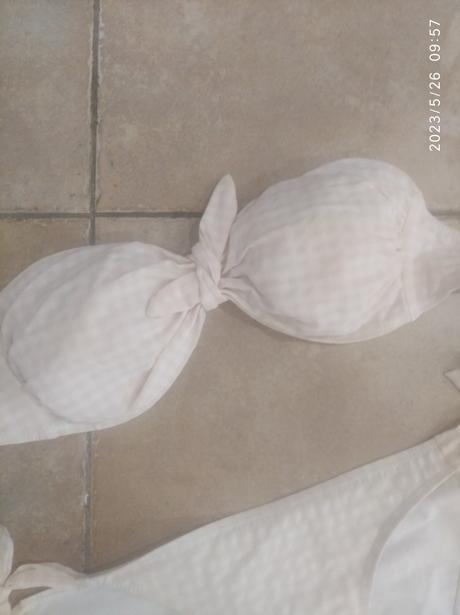 Krasne plavky piazza italia, piazza italia,m