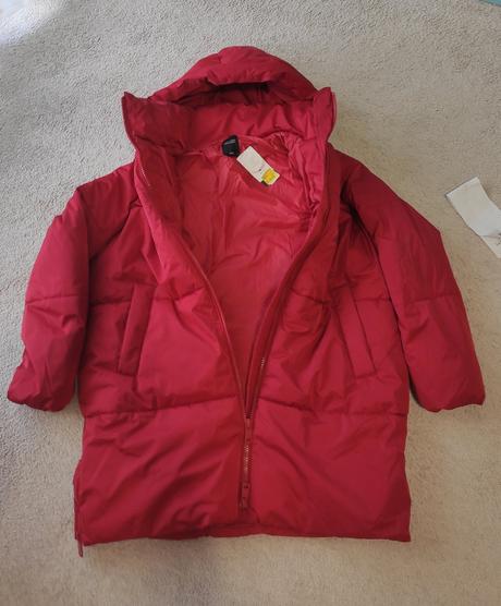 Krasna zimna cervena bunda nova, l