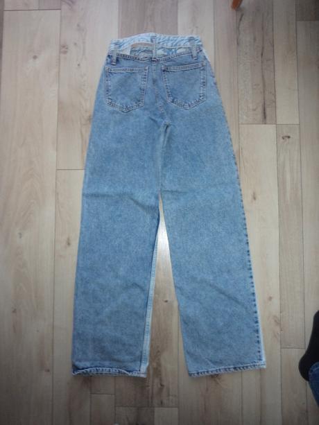 Dámske, dievčenské rifle, bershka,32