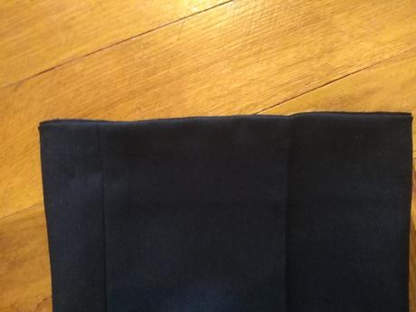 Elegantné čierne nohavice, 50