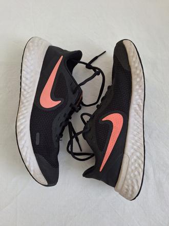 Tenisky čierne, nike,39