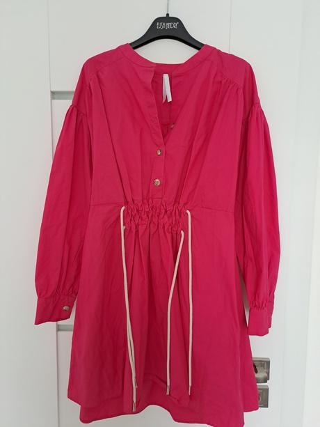 Krasne saty imperial, s